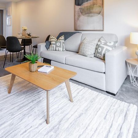 Appartamento Urban Park Escape 2 Bed 2 Bath W/Carpark Christchurch Esterno foto